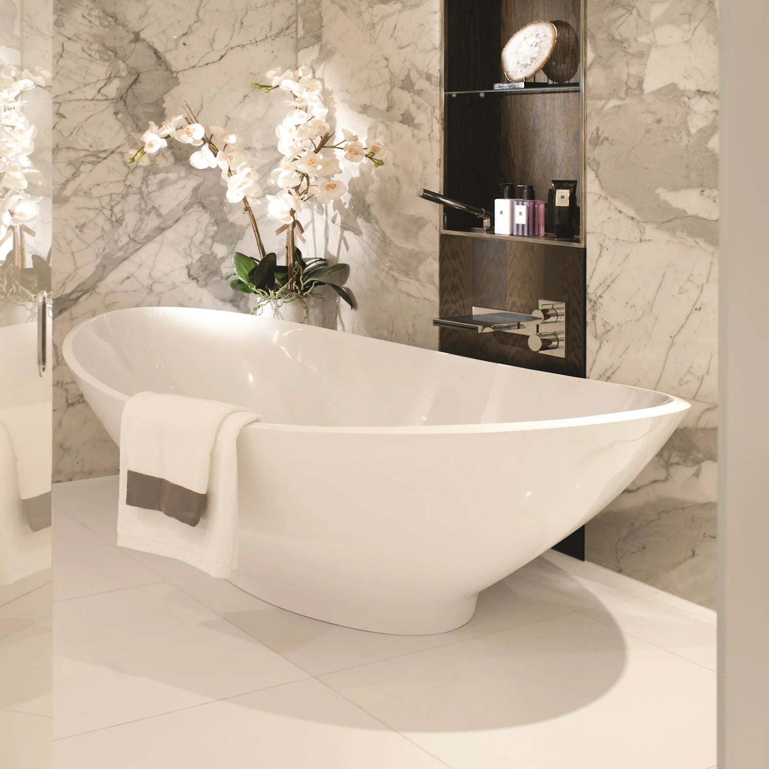 BC DESIGNS Kurv Freestanding Bath White - 1890 x 900mm - S R originals